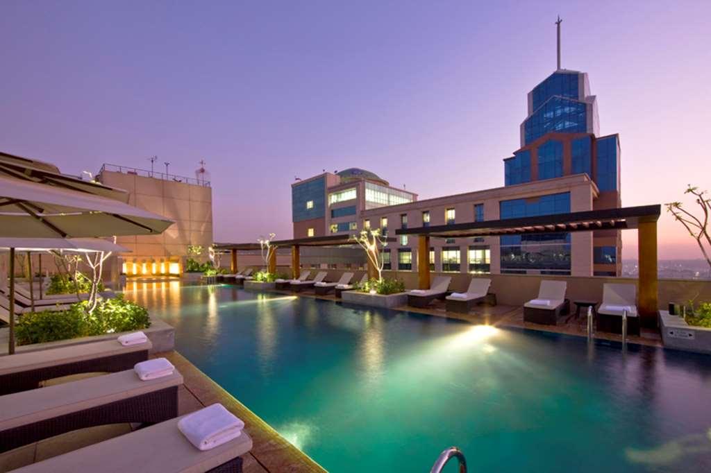 Oakwood Premier Prestige होटल
